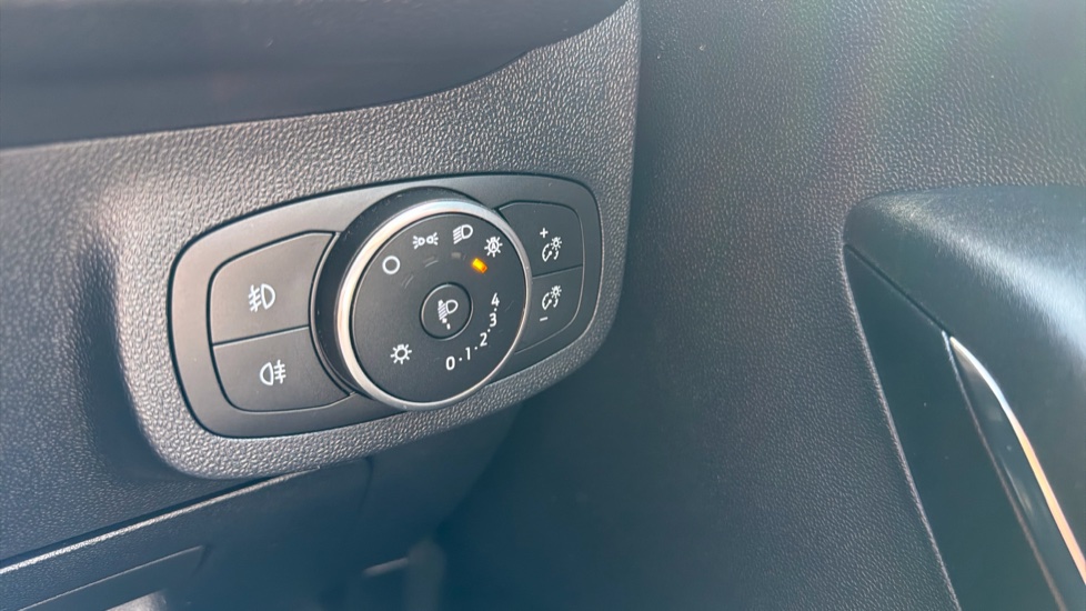 Ford Fiesta 1.0 EcoBoost 95 ST-Line Edition 3dr Petrol Hatchback - Image 24