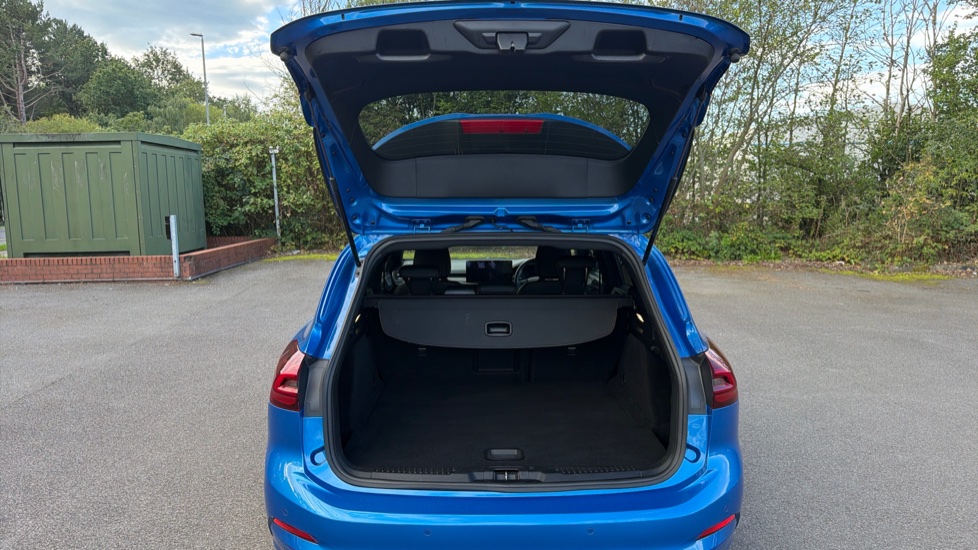 Ford Focus 1.0 EcoBoost Hybrid mHEV 155 ST-Line X 5dr Auto Petrol Estate - Image 4