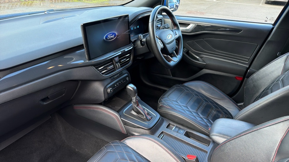 Ford Focus 1.0 EcoBoost Hybrid mHEV 155 ST-Line X 5dr Auto Petrol Estate - Image 9
