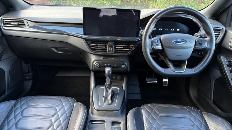 Ford Focus 1.0 EcoBoost Hybrid mHEV 155 ST-Line X 5dr Auto Petrol Estate - Image 10