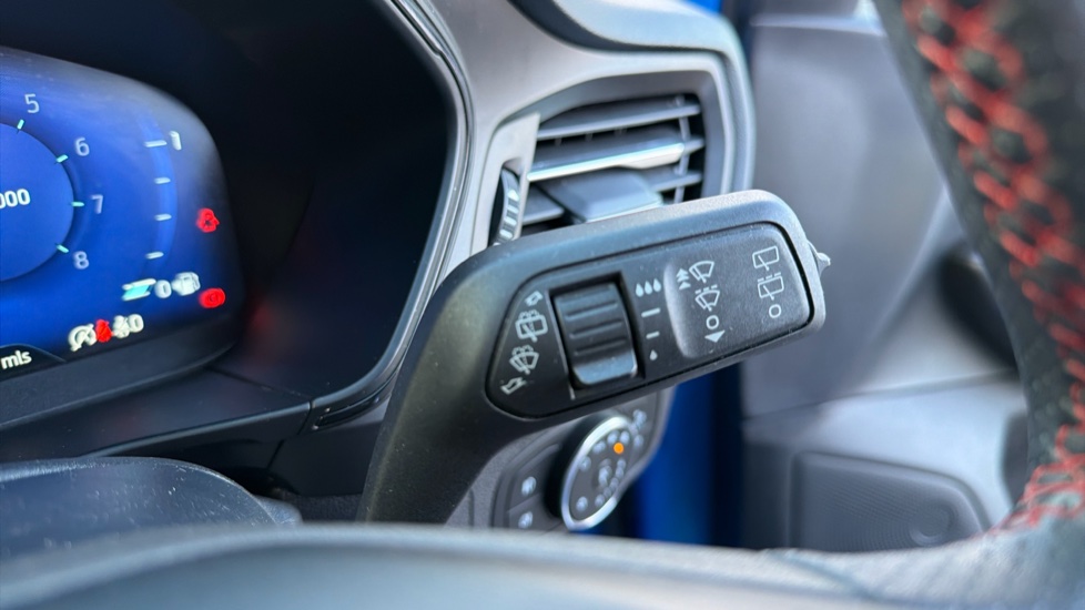 Ford Focus 1.0 EcoBoost Hybrid mHEV 155 ST-Line X 5dr Auto Petrol Estate - Image 21
