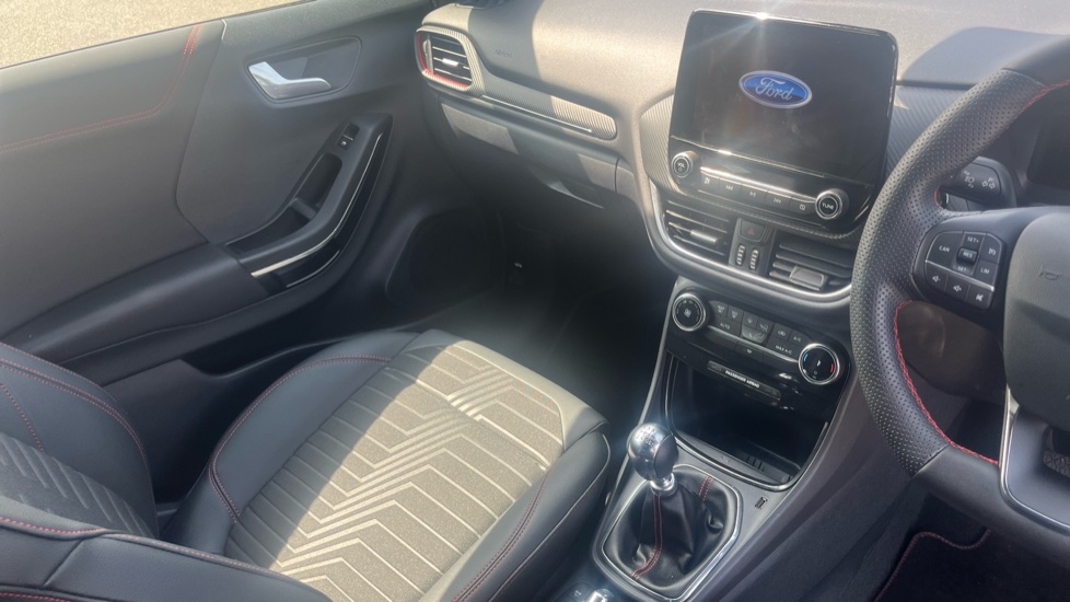Ford Puma 1.0 EcoBoost Hybrid mHEV 155 ST-Line X 5dr Petrol Hatchback - Image 14