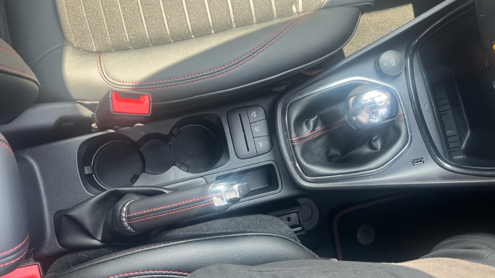 Ford Puma 1.0 EcoBoost Hybrid mHEV 155 ST-Line X 5dr Petrol Hatchback - Image 33