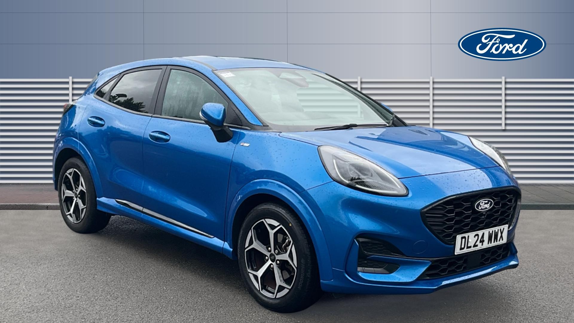 Ford Puma listing photo