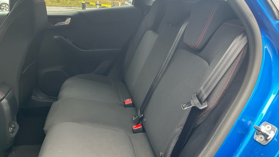 Ford Puma 1.0 EcoBoost Hybrid mHEV ST-Line 5dr Petrol Hatchback - Image 16