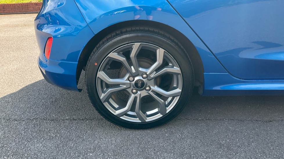 Ford Fiesta 1.0 EcoBoost Hybrid mHEV 125 ST-Line Edition 5dr Petrol Hatchback - Image 22