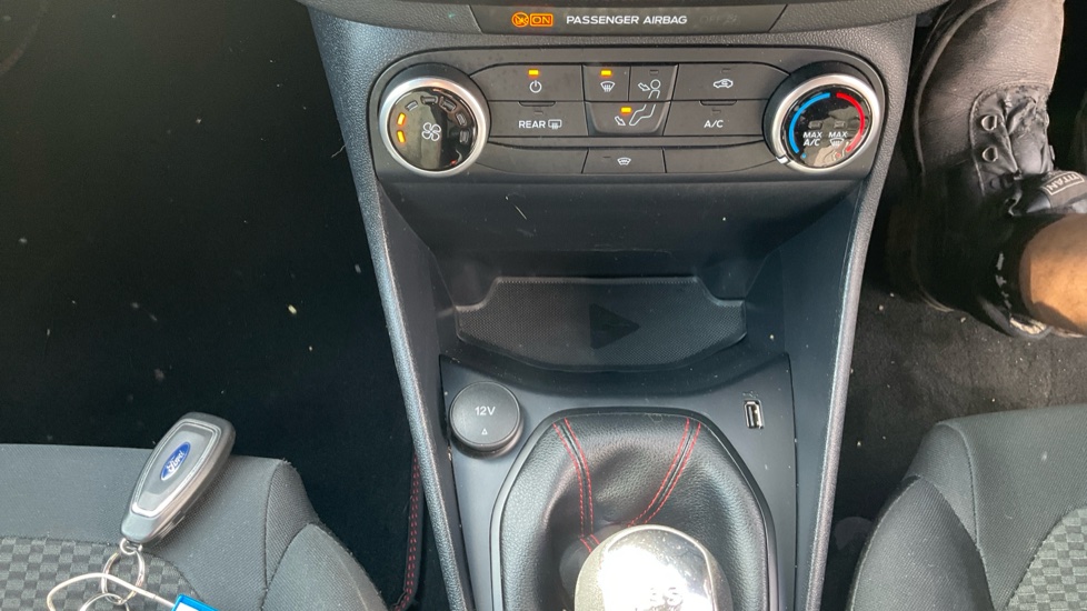 Ford Fiesta 1.0 EcoBoost Hybrid mHEV 125 ST-Line Edition 5dr Petrol Hatchback - Image 31