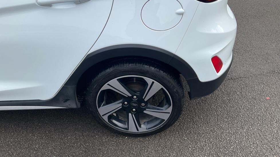 Ford Fiesta 1.0 EcoBoost Hybrid mHEV 125 Active 5dr Petrol Hatchback - Image 34