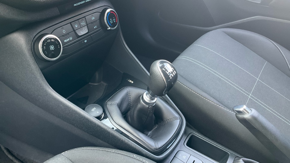 Ford Fiesta 1.0 EcoBoost 95 Trend 5dr Petrol Hatchback - Image 13