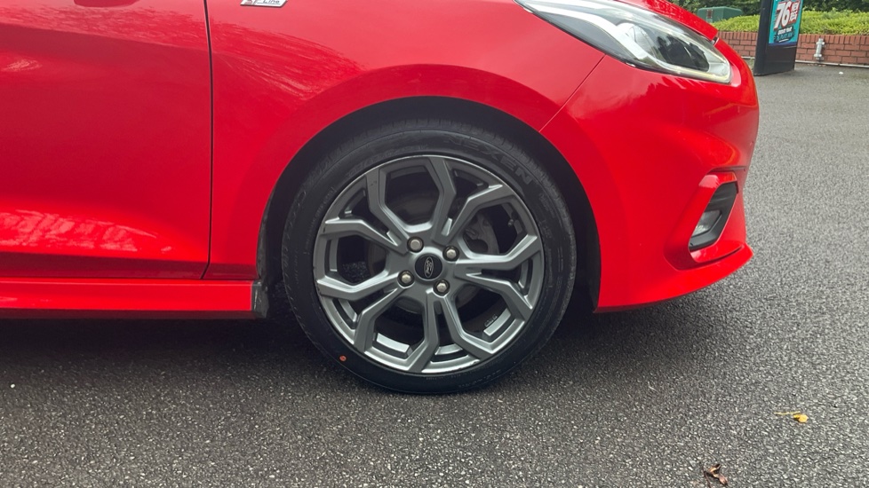Ford Fiesta 1.0 EcoBoost 125 ST-Line 5dr Petrol Hatchback - Image 25