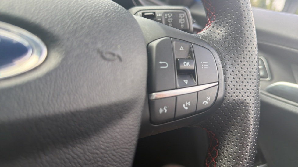 Ford Puma 1.0 EcoBoost Hybrid mHEV ST-Line X First Ed 5dr Petrol Hatchback - Image 31