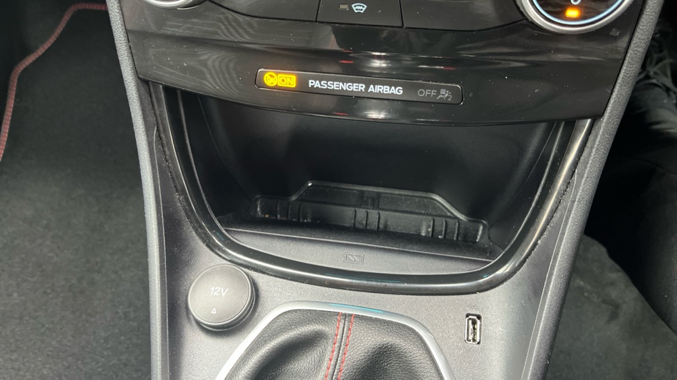 Ford Puma 1.0 EcoBoost Hybrid mHEV 155 ST-Line X 5dr Petrol Hatchback - Image 31