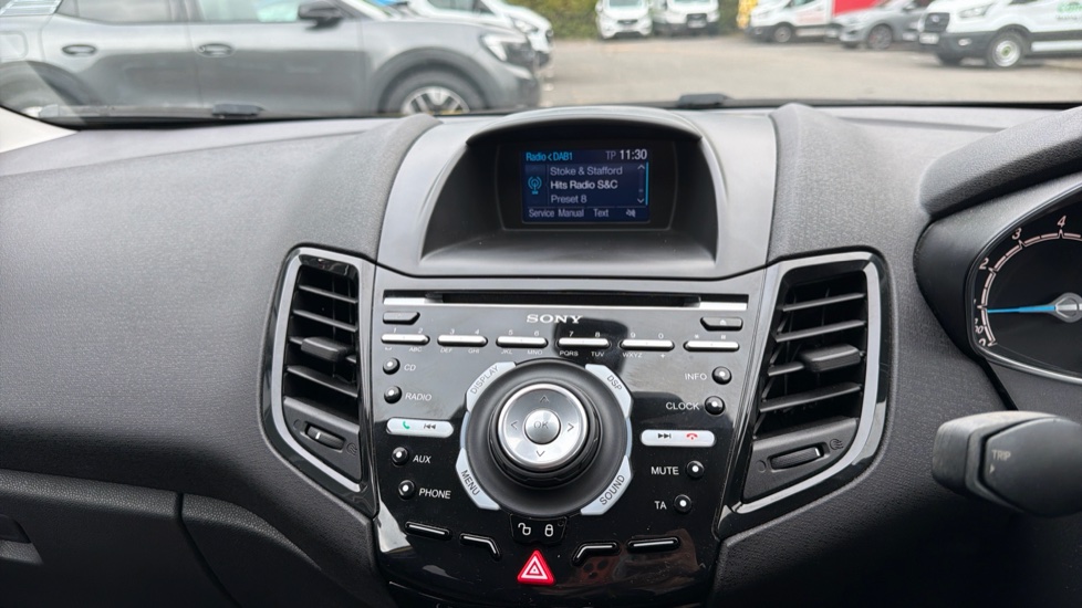 Ford Fiesta 1.0 EcoBoost Titanium 5dr Petrol Hatchback - Image 12