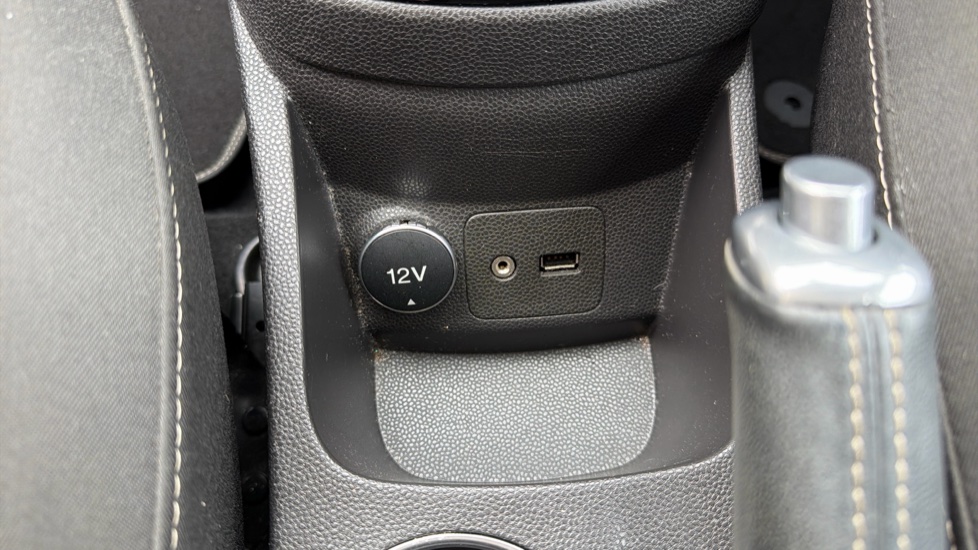Ford Fiesta 1.0 EcoBoost Titanium 5dr Petrol Hatchback - Image 25