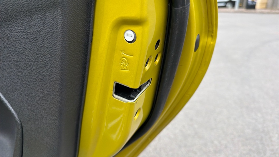 Ford Fiesta 1.0 EcoBoost Titanium 5dr Petrol Hatchback - Image 33