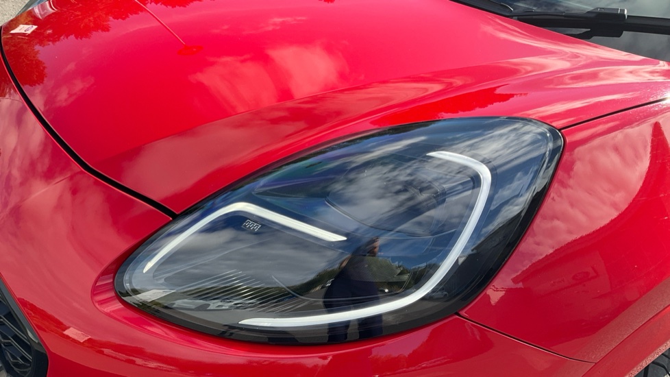 Ford Puma 1.0 EcoBoost Hybrid mHEV ST-Line X 5dr Petrol Hatchback - Image 36