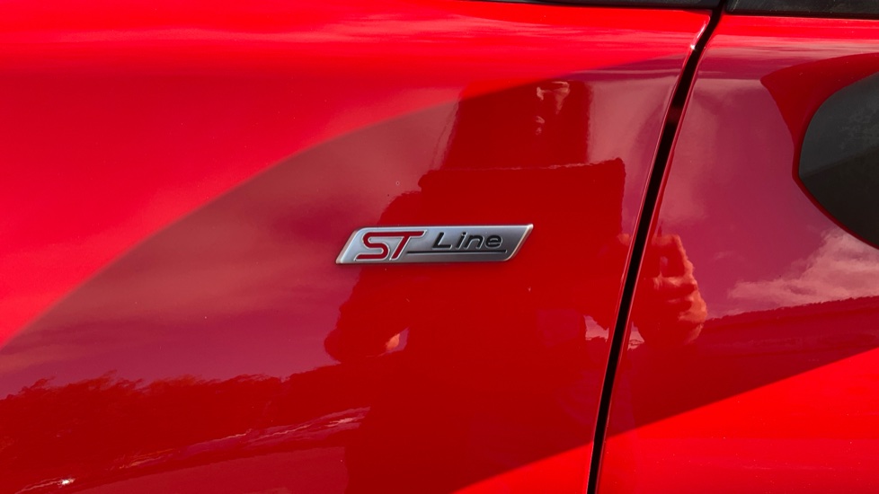 Ford Puma 1.0 EcoBoost Hybrid mHEV ST-Line X 5dr Petrol Hatchback - Image 37