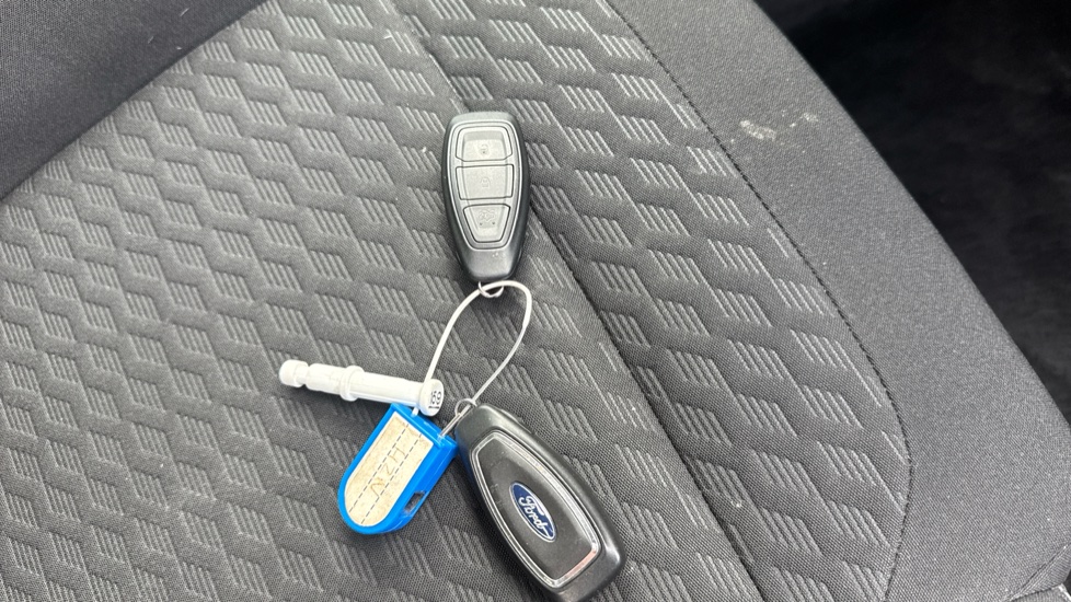 Ford Fiesta 1.0 EcoBoost Titanium 5dr Petrol Hatchback - Image 20