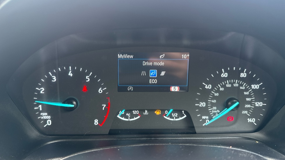 Ford Fiesta 1.0 EcoBoost Titanium 5dr Petrol Hatchback - Image 30