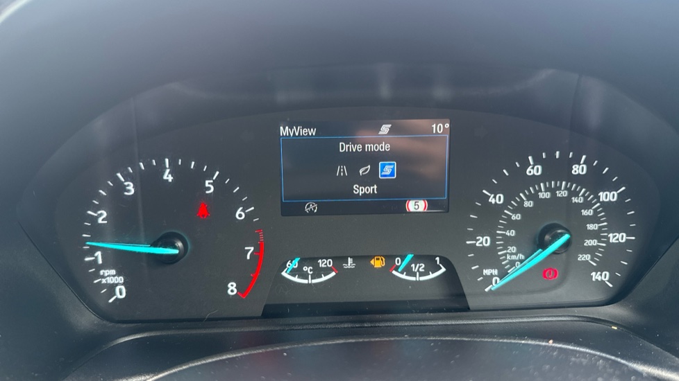 Ford Fiesta 1.0 EcoBoost Titanium 5dr Petrol Hatchback - Image 31