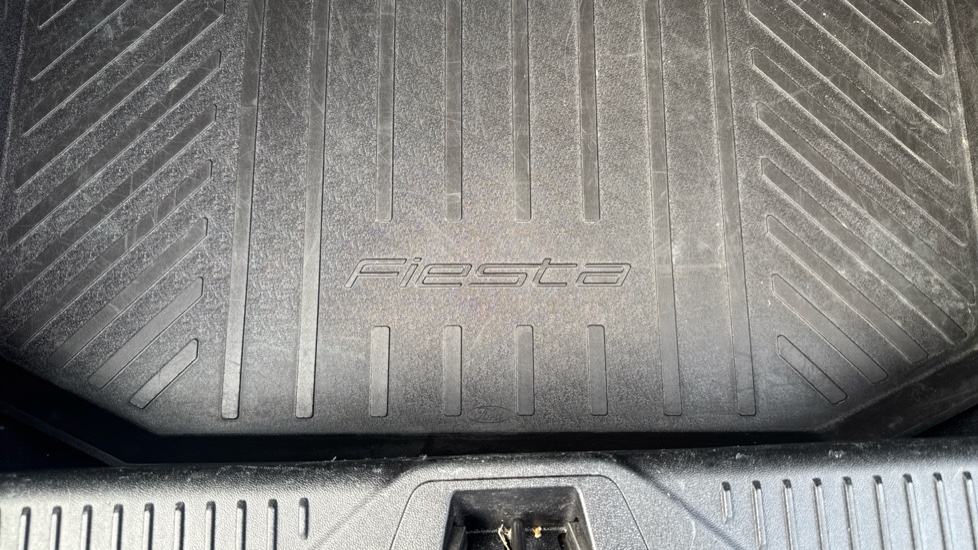 Ford Fiesta 1.0 EcoBoost Titanium 5dr Petrol Hatchback - Image 43