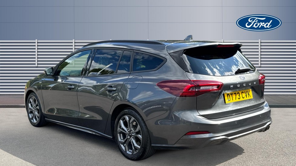 Ford Focus 1.0 EcoBoost Hybrid mHEV 155 ST-Line 5dr Auto Petrol Estate - Image 2