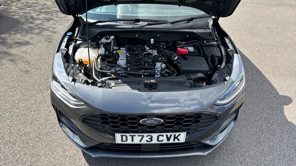 Ford Focus 1.0 EcoBoost Hybrid mHEV 155 ST-Line 5dr Auto Petrol Estate - Image 8
