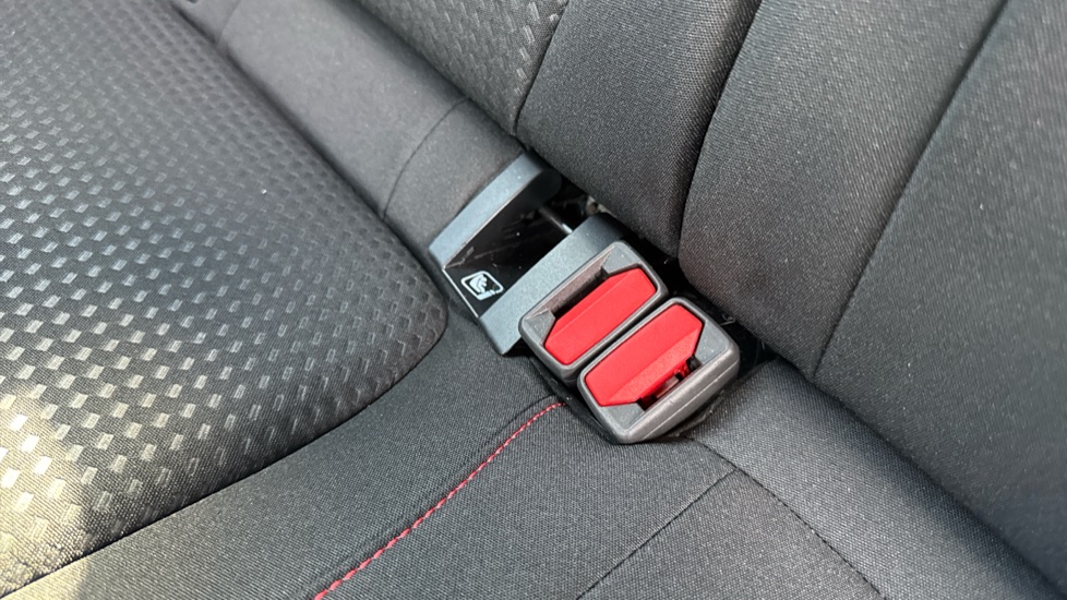 Ford Focus 1.0 EcoBoost Hybrid mHEV 155 ST-Line 5dr Auto Petrol Estate - Image 17