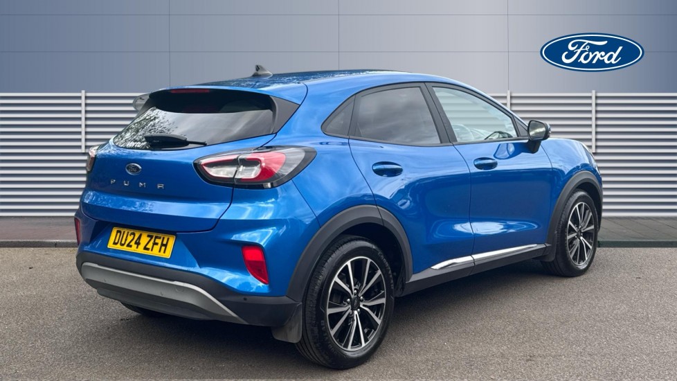 Ford Puma 1.0 EcoBoost Hybrid mHEV Titanium 5dr Petrol Hatchback - Image 2