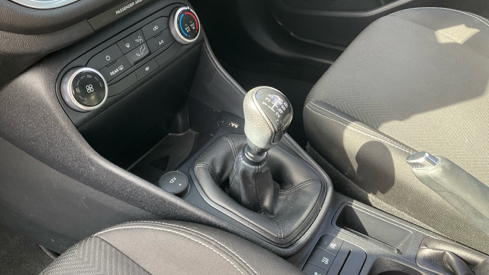 Ford Fiesta 1.0 EcoBoost Trend 5dr Petrol Hatchback - Image 13