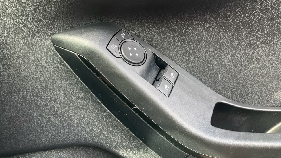 Ford Fiesta 1.0 EcoBoost Trend 5dr Petrol Hatchback - Image 29