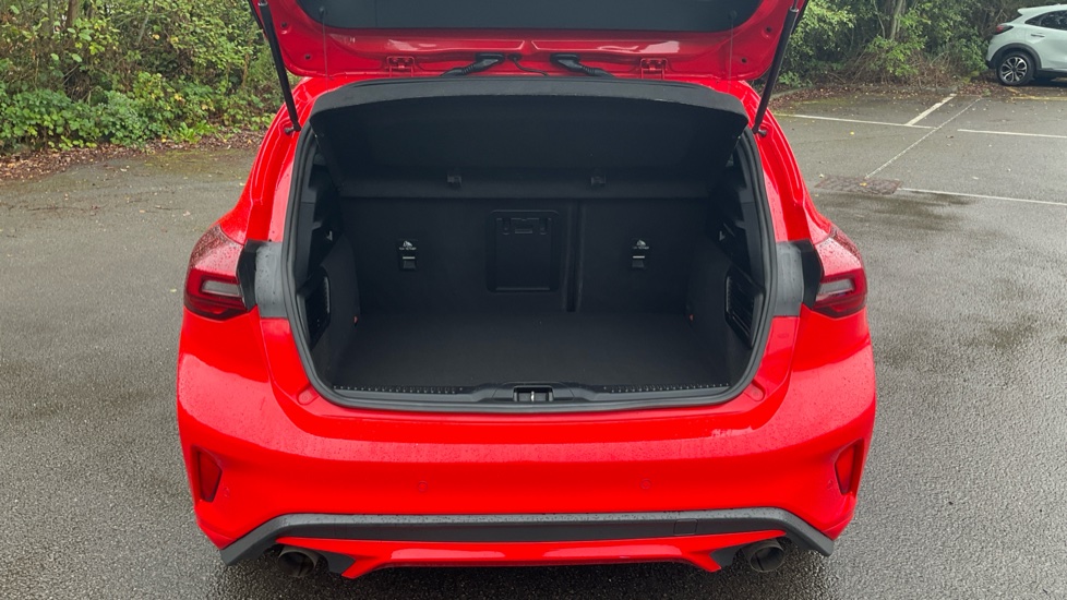 Ford Focus ST 2.3 EcoBoost ST 5dr Petrol Hatchback - Image 4