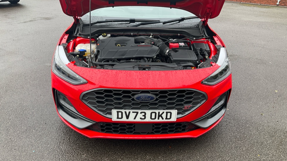 Ford Focus ST 2.3 EcoBoost ST 5dr Petrol Hatchback - Image 8