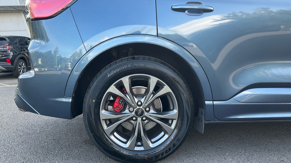 Ford Kuga 1.5 EcoBoost 150 ST-Line Edition 5dr Petrol Estate - Image 7