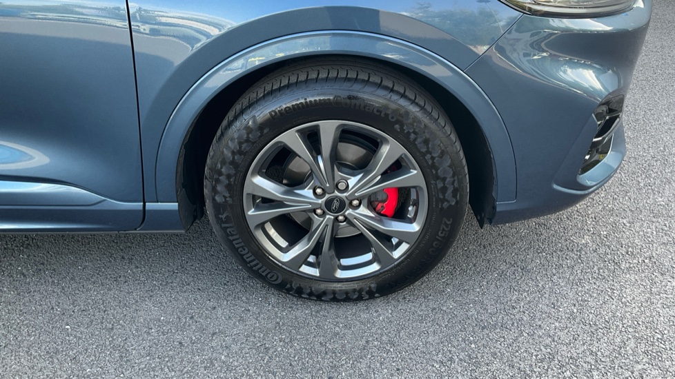 Ford Kuga 1.5 EcoBoost 150 ST-Line Edition 5dr Petrol Estate - Image 19