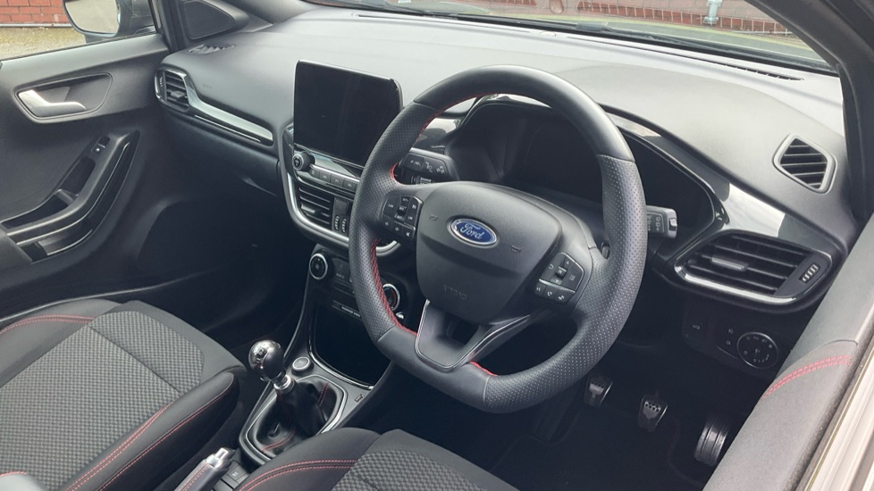 Ford Puma 1.0 EcoBoost Hybrid mHEV ST-Line 5dr Petrol Hatchback - Image 11