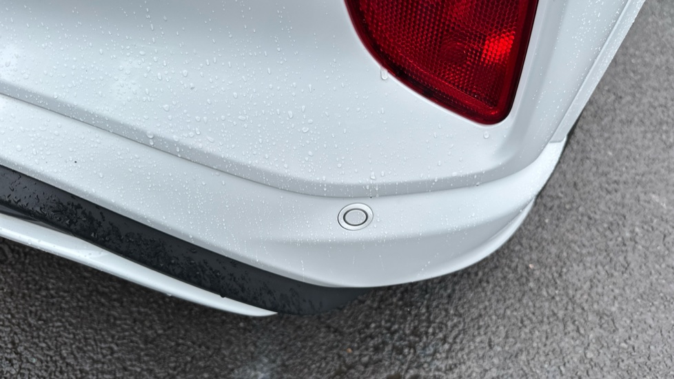 Ford Puma 1.0 EcoBoost Hybrid mHEV 155 ST-Line X DCT 5dr Petrol Hatchback - Image 36