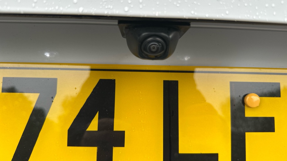 Ford Puma 1.0 EcoBoost Hybrid mHEV 155 ST-Line X DCT 5dr Petrol Hatchback - Image 37