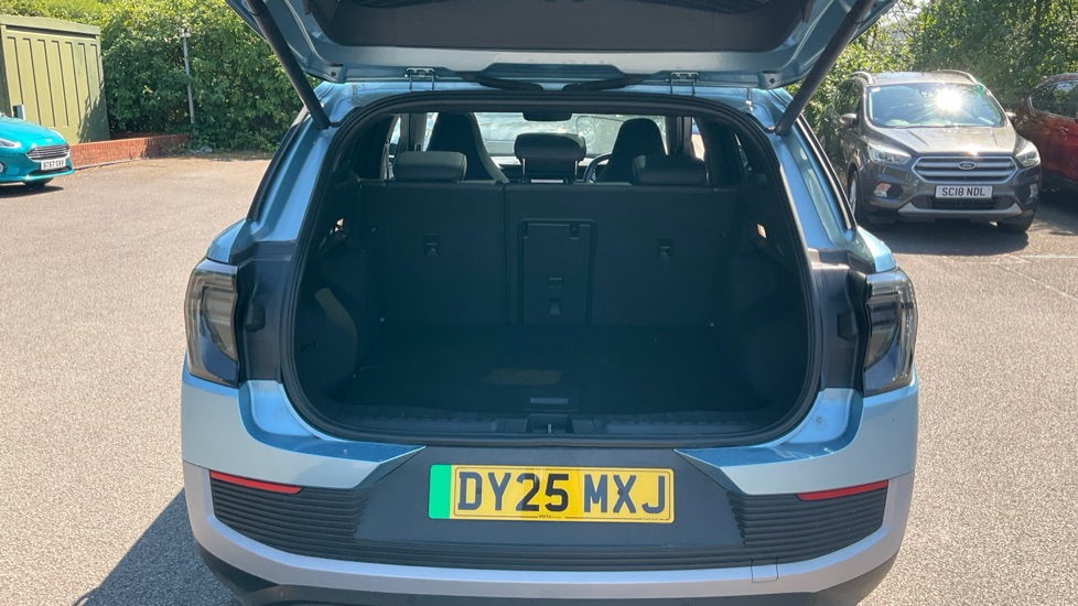 Ford Explorer 125kW Premium 52kWh 5dr Auto Electric Estate - Image 4