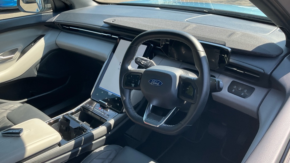 Ford Explorer 125kW Premium 52kWh 5dr Auto Electric Estate - Image 11