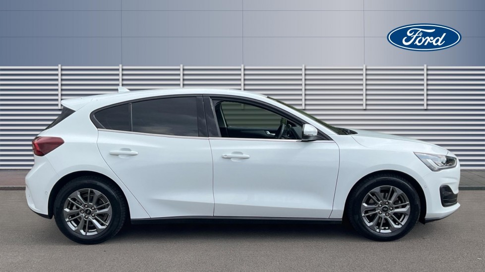 Ford Focus 1.0 EcoBoost Titanium Style 5dr Petrol Hatchback - Image 5