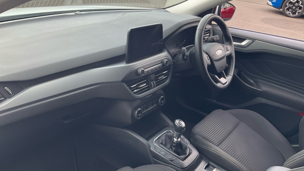 Ford Focus 1.0 EcoBoost Titanium Style 5dr Petrol Hatchback - Image 9
