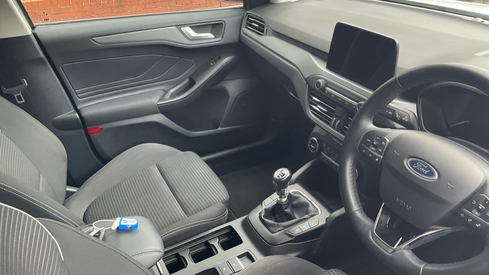 Ford Focus 1.0 EcoBoost Titanium Style 5dr Petrol Hatchback - Image 14