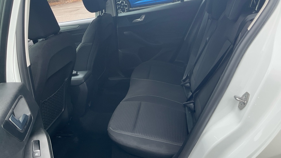 Ford Focus 1.0 EcoBoost Titanium Style 5dr Petrol Hatchback - Image 16