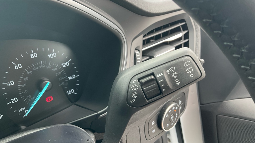 Ford Focus 1.0 EcoBoost Titanium Style 5dr Petrol Hatchback - Image 34