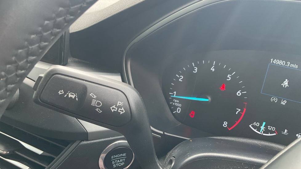 Ford Focus 1.0 EcoBoost Titanium Style 5dr Petrol Hatchback - Image 35