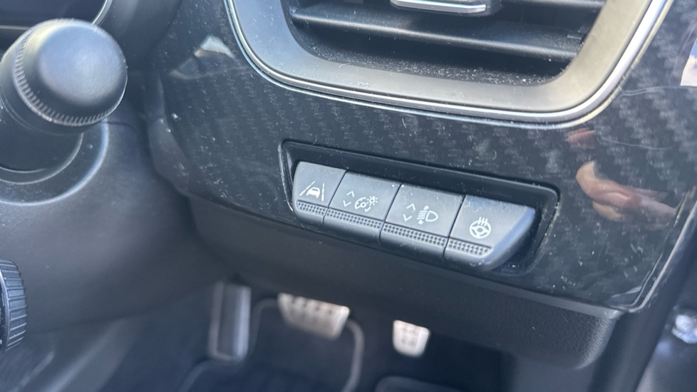 Renault Arkana 1.6 E-Tech full hybrid 145 Engineered 5dr Auto Hybrid Estate - Image 19