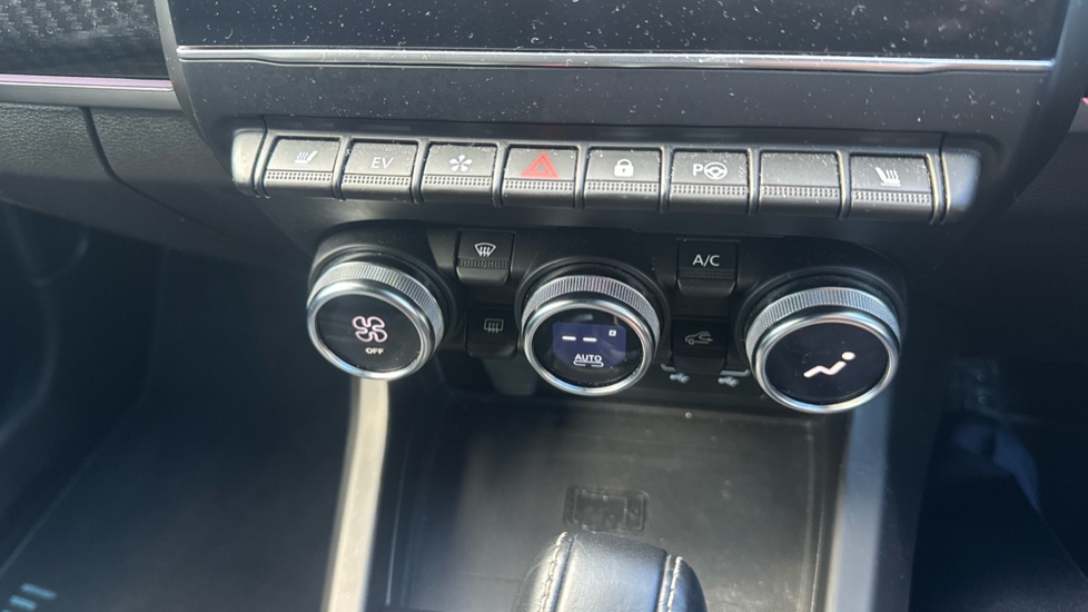 Renault Arkana 1.6 E-Tech full hybrid 145 Engineered 5dr Auto Hybrid Estate - Image 26