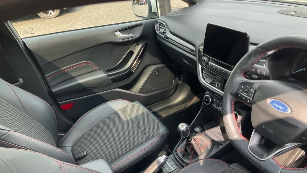 Ford Fiesta 1.0 EcoBoost Hybrid mHEV 155 ST-Line X Edition 5dr Petrol Hatchback - Image 14
