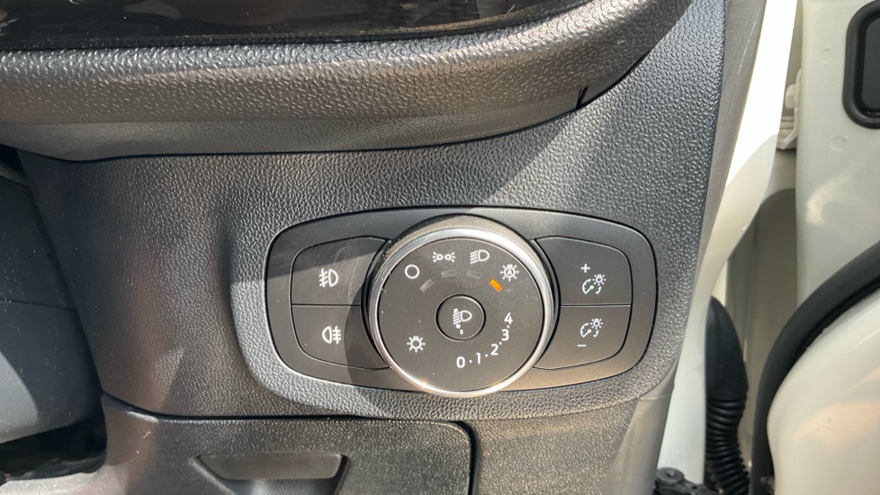 Ford Fiesta 1.0 EcoBoost Hybrid mHEV 155 ST-Line X Edition 5dr Petrol Hatchback - Image 33